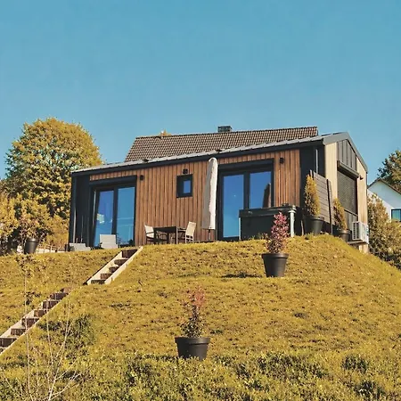 Tiny House Mit Whirlpool Und Sauna Bermel