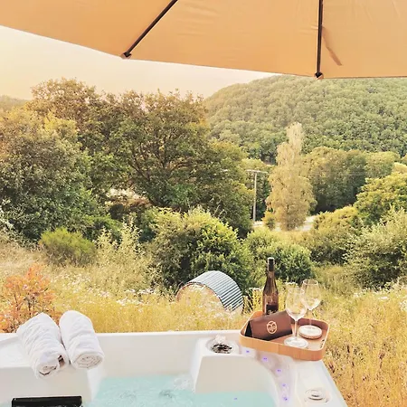 Tiny House Mit Whirlpool Und Sauna Bermel
